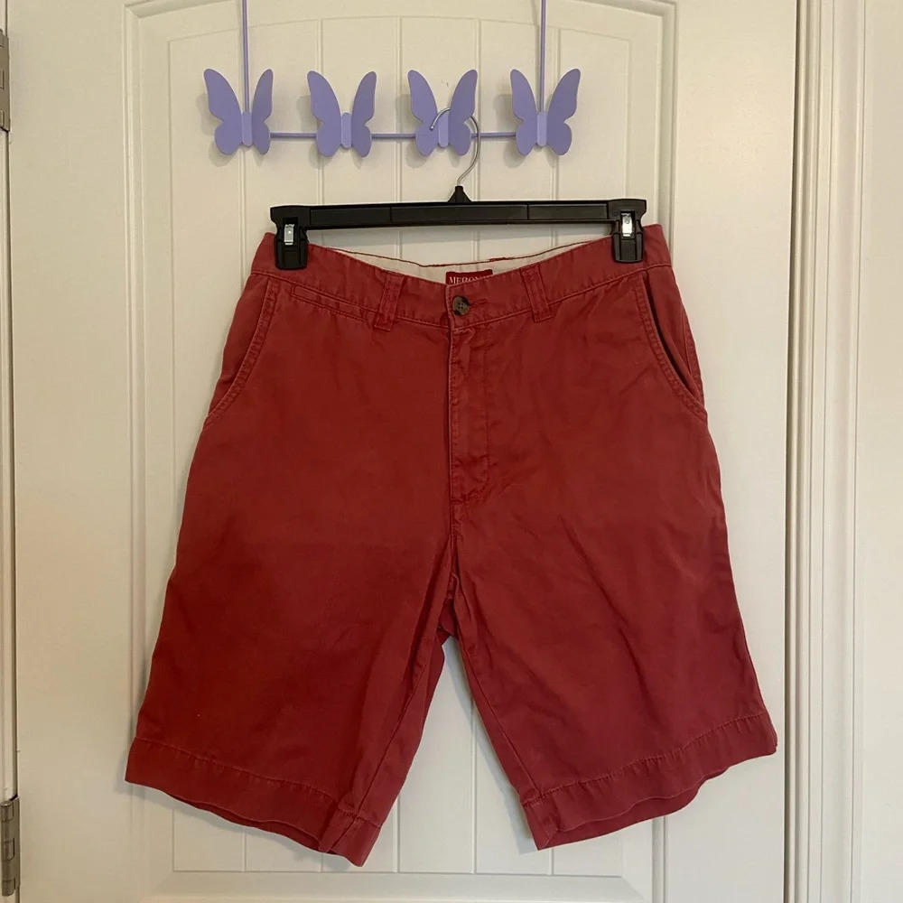 Merona men’s flat front red khaki shorts — size 30‎